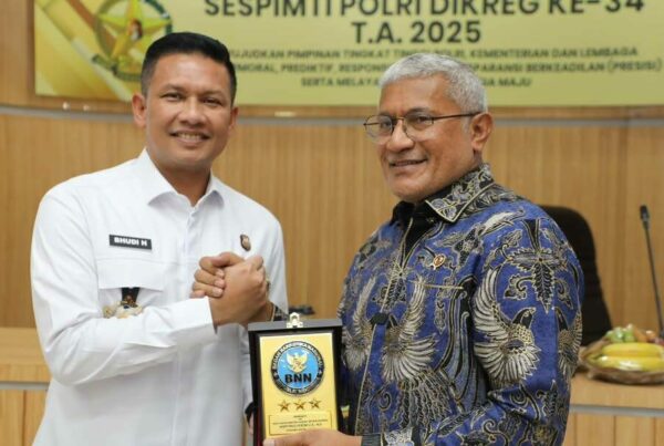KEPALA BNN RI BERIKAN MATERI STRATEGI P4GN DI SESPIMTI POLRI
